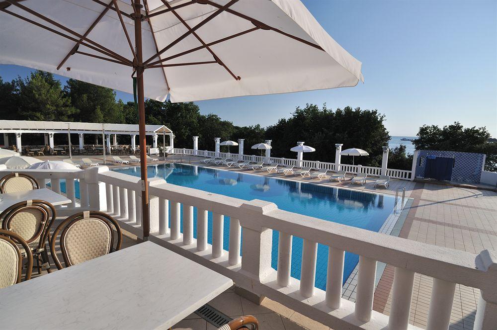 Maistra Select Funtana All Inclusive Resort Esterno foto