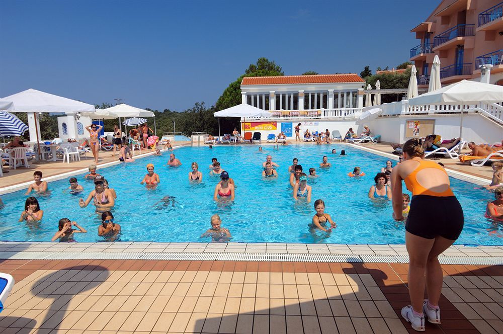 Maistra Select Funtana All Inclusive Resort Esterno foto